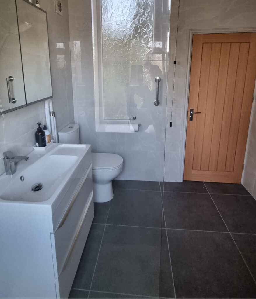 bathroom-renovation-with-new-flooring-in-heath-cardiff